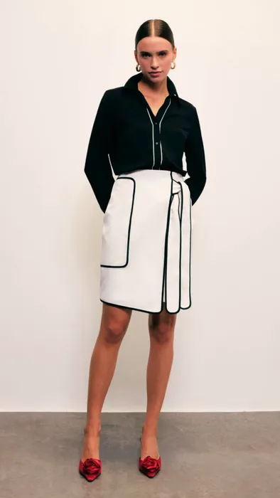 חצאית רוז לבנה