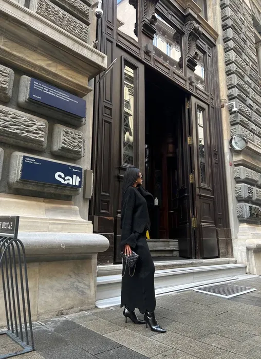 חליפת סטלה שחורה