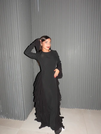 שמלת אנה- שחור