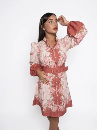 שמלת שרי